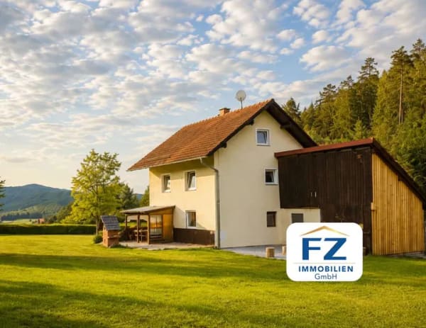 Immobilie in Saldenburg - Charmantes Sacherl in Alleinlage mit 1.613 m² Grundstück und Ausbaupotenzial im Bayerischen Wald - Bild 0