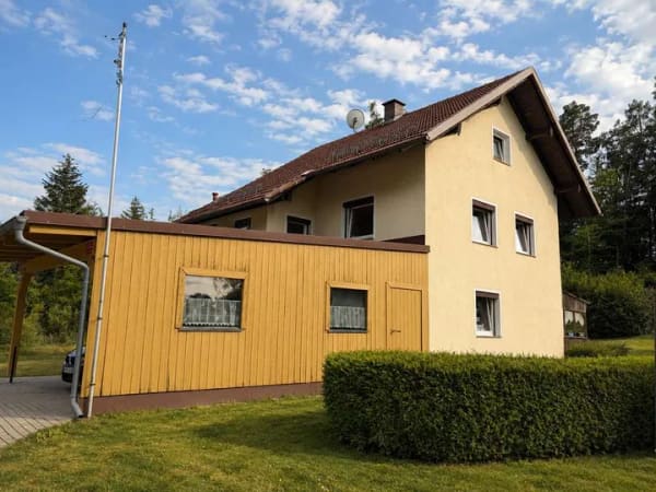 Immobilie in Saldenburg - Charmantes Sacherl in Alleinlage mit 1.613 m² Grundstück und Ausbaupotenzial im Bayerischen Wald - Bild 4