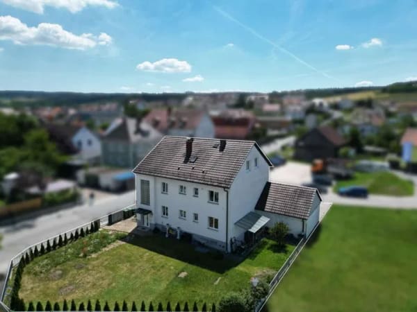 Immobilie in Wenzenbach - Mehrfamilienhaus in Wenzenbach - Bild 0
