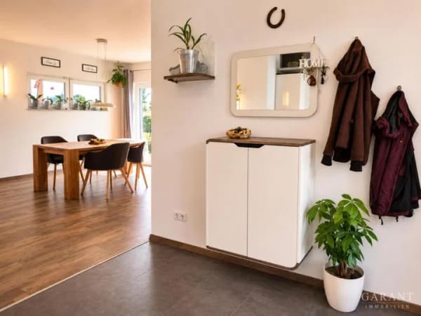 Immobilie in Neualbenreuth - Einfamilienhaus freistehend in Bad Neualbenreuth - Bild 2
