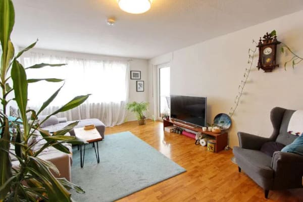 Immobilie in Wangen im Allgäu - Große 3,5 Zimmer Wohnung - ruhige und sonnige Lage mit Balkon - Bild 0