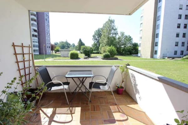 Immobilie in Wangen im Allgäu - Große 3,5 Zimmer Wohnung - ruhige und sonnige Lage mit Balkon - Bild 2