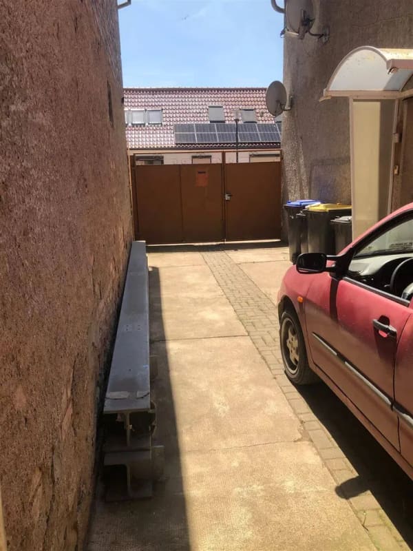 Immobilie in Artern - Charmantes Einfamilienhaus mit großzügiger Garage in Reinsdorf - Bild 2
