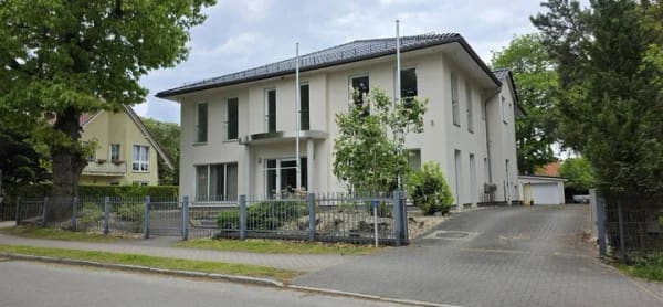 Immobilie in Woltersdorf - Unvermietetes, repräsentatives Wohn- & Geschäftshaus auf 948 m² Grundstück - Bild 0