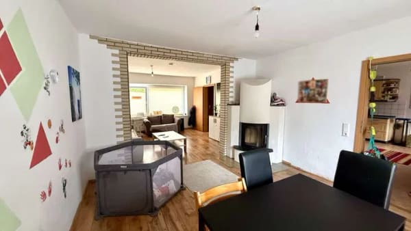 Immobilie in Elmenhorst - Einfamilienhaus mit 5 Zimmern in ruhiger Lage von Schwarzenbek - Bild 2