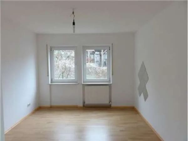 Immobilie in Partenheim - Helle 2-Zimmer Hochparterre Wohnung mit Balkon - Bild 2