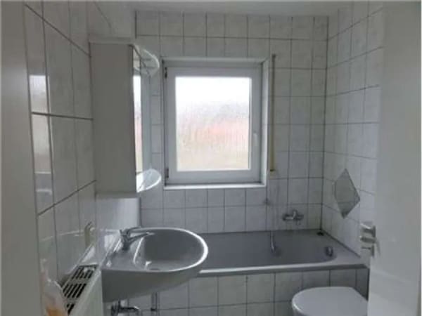 Immobilie in Partenheim - Helle 2-Zimmer Hochparterre Wohnung mit Balkon - Bild 3