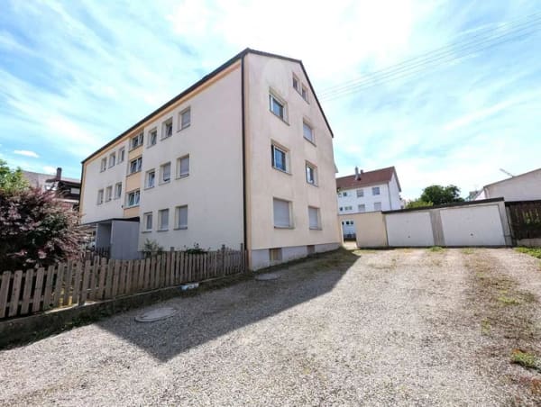 Immobilie in Dietenheim - sonnige 3,5 Zimmer mit Balkon und Garage - vermietet- Profisionsfrei! - Bild 1