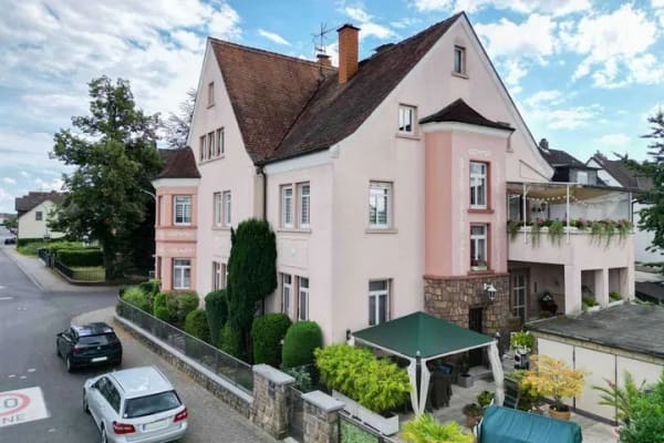 Immobilie in Hainburg - Stilvolle Villa mit Geschichte – Repräsentatives Mehrfamilienhaus in ruhiger Lage von Hainstadt - Bild 1