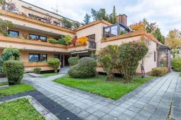 Immobilie in München - BESICHTIGUNGSTERMIN: SONNTAG, 19.07.26  2-Zimmer-EG-Hochparterre-Wohnung mit Balkon! - Bild 4