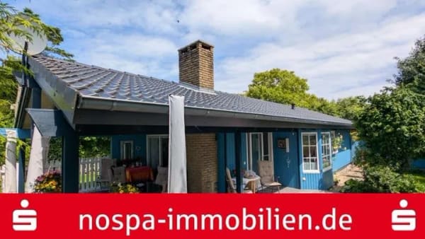 Immobilie in Ulsnis - Außergewöhnlich gepflegtes und modernisiertes Holzhaus in begehrter Lage von Ulsnis nahe der Schlei - Bild 0