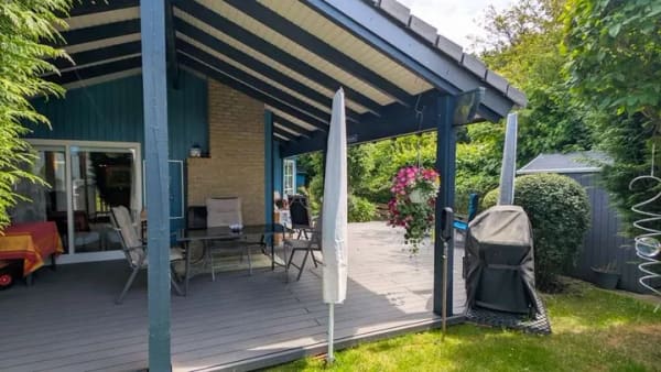Immobilie in Ulsnis - Außergewöhnlich gepflegtes und modernisiertes Holzhaus in begehrter Lage von Ulsnis nahe der Schlei - Bild 1
