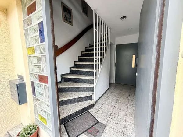 Immobilie in Schwieberdingen - Charmantes Reihenhaus mit individuellem Charakter und Garten - Bild 1