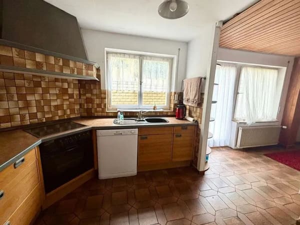 Immobilie in Schwieberdingen - Charmantes Reihenhaus mit individuellem Charakter und Garten - Bild 2