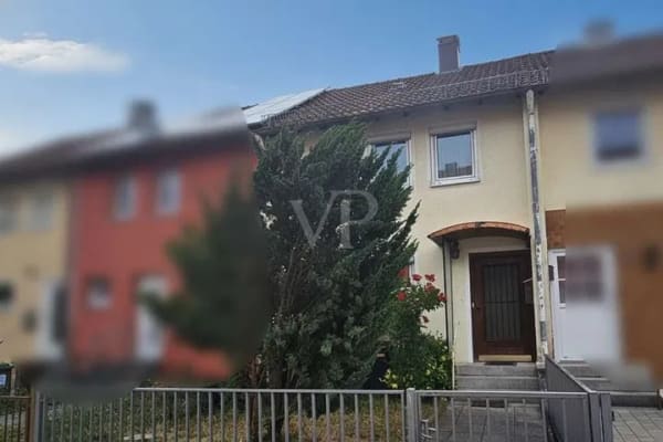 Immobilie in Weidenbach - Handwerker aufgepasst!  Reihenmittelhaus mit Garten und Garage - Bild 1