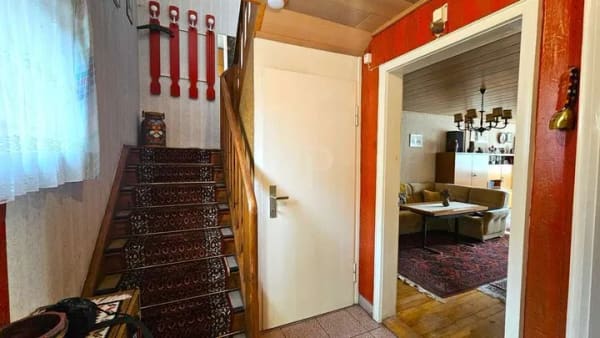 Immobilie in Weidenbach - Handwerker aufgepasst!  Reihenmittelhaus mit Garten und Garage - Bild 2