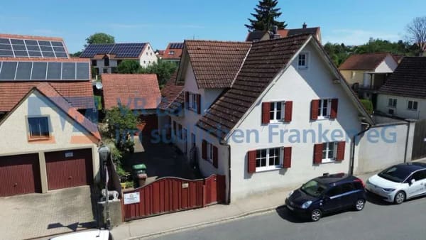 Immobilie in Ellingen - Einfamilienhaus mit Scheune und Potenzial in Ellingen - Bild 0