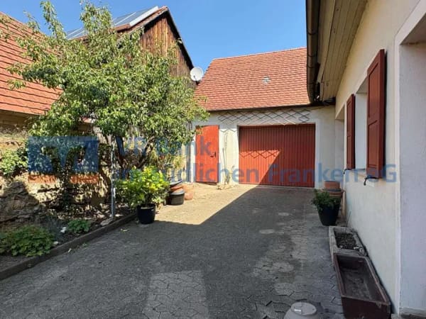 Immobilie in Ellingen - Einfamilienhaus mit Scheune und Potenzial in Ellingen - Bild 2