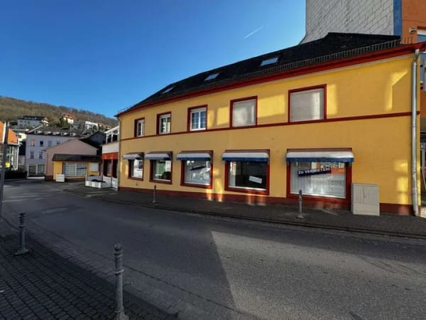 Immobilie in Bad Schwalbach - WOHN ODER WOHN/GESCHÄFTSHAUS!
Beides ist möglich - viele Nutzungsmöglichkeiten - Bild 0