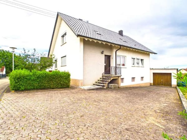 Immobilie in Denkingen - Charmantes Einfamilienhaus mit guter Basis für Ihre Traumimmobilie - Bild 0
