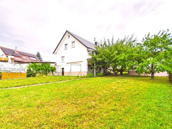 Immobilie in Denkingen - Charmantes Einfamilienhaus mit guter Basis für Ihre Traumimmobilie - Bild 3