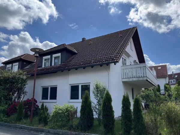 Immobilie in Ellwangen (Jagst) - Großzügiges Zweifamilienhaus mit Garten in Ellwangen - Rotenbach  - Bild 0