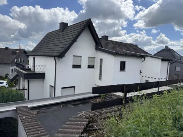 Immobilie in Kreuzau - Freist. EFH in ruhiger Ortsrandlage von Kreuzau-Winden mit großem Grundstück! - Bild 4