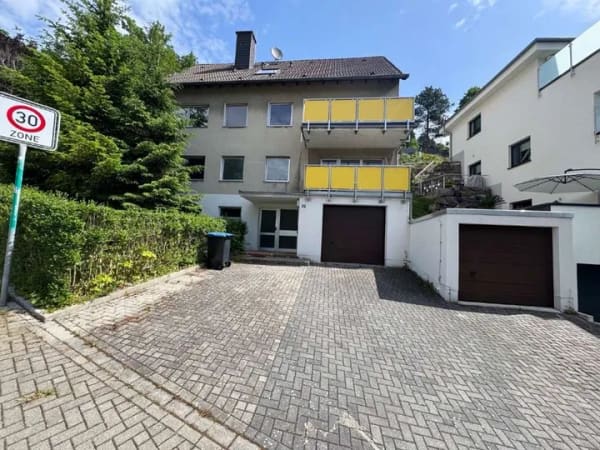 Immobilie in Ennepetal - Dreifamilienhaus in guter Wohnlage – vielseitig nutzbar für Generationenwohnen oder Kapitalanleger - Bild 0