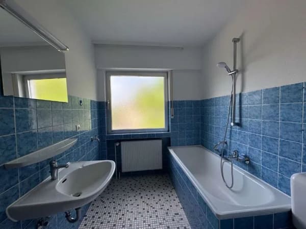 Immobilie in Ennepetal - Dreifamilienhaus in guter Wohnlage – vielseitig nutzbar für Generationenwohnen oder Kapitalanleger - Bild 3
