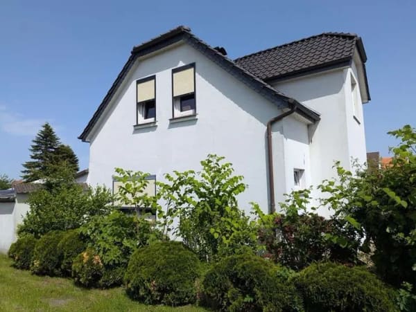 Immobilie in Brake - PROVISIONSFREI für Käufer!! Solides Einfamilienhaus auf großem Grundstück! - Bild 4