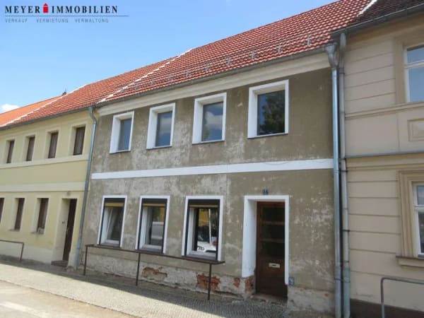 Immobilie in Luckau - Fertigstellen & vermieten: Gemütliches Stadthaus in bester Lage - bereits entkernt & teilsaniert - Bild 1