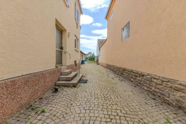 Immobilie in Böhl-Iggelheim - !!= Ein Haus mit Möglichkeiten – Wohnhaus mit großem Garten =!! - Bild 2