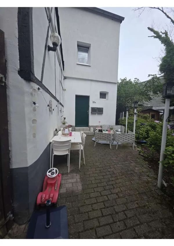 Immobilie in Schwelm - Kapitalanleger aufgepasst! Gleich Zwei Häuser in einer der beliebtesten Straßen der Stadt! - Bild 2