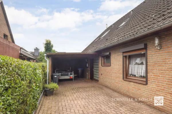 Immobilie in Ahlerstedt - Großes Zweifamilienhaus in Ahlerstedt - Bild 2