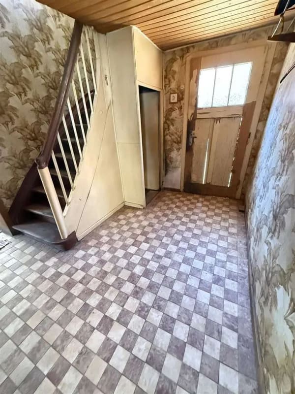 Immobilie in Herleshausen - Wohnhaus mit Scheunen und Stallungen in Herleshausen OT Breitzbach - Förderung möglich ! - Bild 3