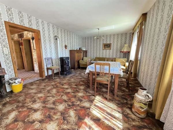 Immobilie in Herleshausen - Wohnhaus mit Scheunen und Stallungen in Herleshausen OT Breitzbach - Förderung möglich ! - Bild 4