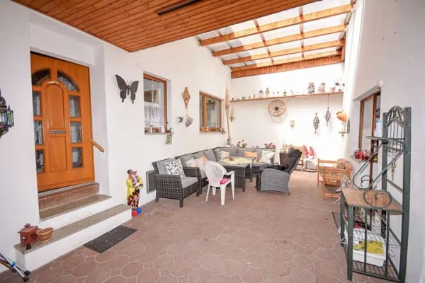 Immobilie in Bornheim - Hofartiges Einfamilienhaus mit Charme, Potenzial und Garten in Bornheim-Merten - Bild 2