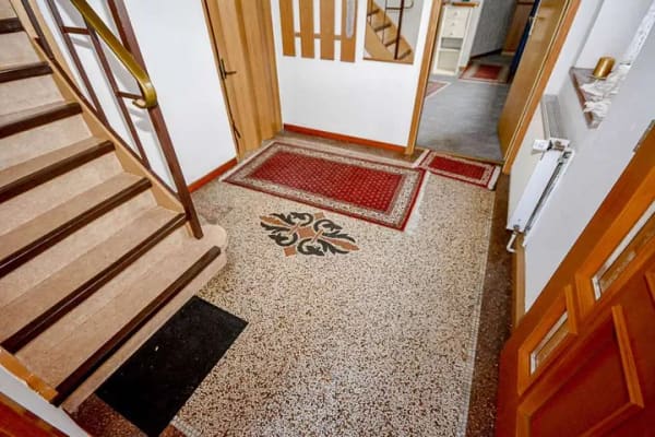 Immobilie in Bornheim - Hofartiges Einfamilienhaus mit Charme, Potenzial und Garten in Bornheim-Merten - Bild 3
