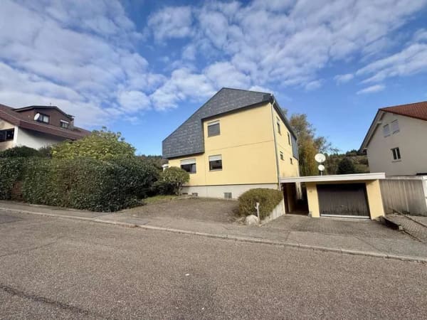 Immobilie in Gernsbach - Architektenhaus mit viel Potenzial inklusive Einliegerwohnung und großem Grundstück in Gernsbach - Bild 2