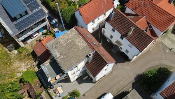 Immobilie in Schelklingen - Provisionsfrei für Käufer - Viel Platz für die Großfamilie oder zum Vermieten an z. B. Mitarbeiter! - Bild 2