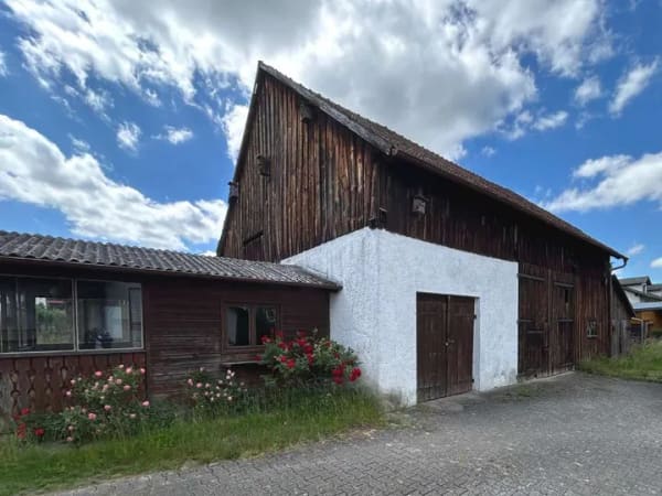 Immobilie in Steinberg am See - Vielseitig nutzbares Zweifamilienhaus auf großzügigem Grundstück - Bild 4