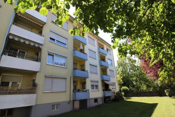Immobilie in Ebersbach an der Fils - Helle 3-Zimmer Wohnug mit Balkon und Stellplatz in Eberbach an der Fils - Bild 0