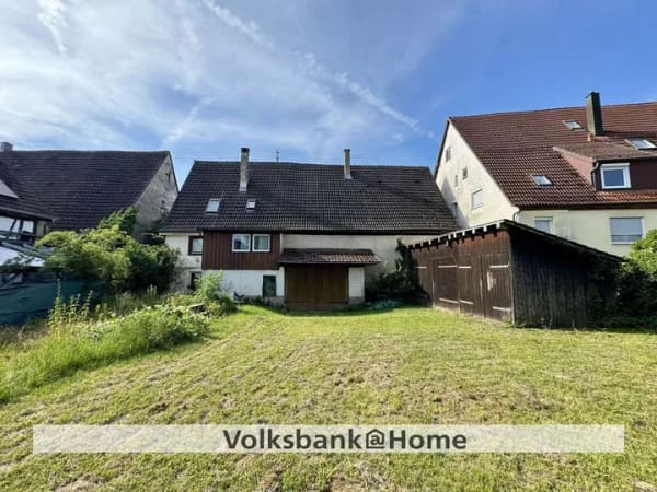 Immobilie in Herrenberg - Viel Platz für Ihre Ideen – Einfamilienhaus mit Scheune auf großem Grundstück - Bild 1