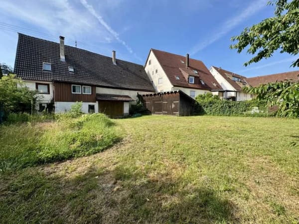 Immobilie in Herrenberg - Viel Platz für Ihre Ideen – Einfamilienhaus mit Scheune auf großem Grundstück - Bild 4