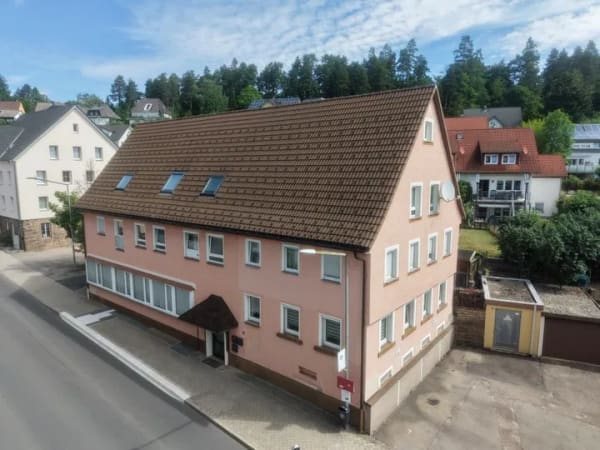Immobilie in St. Georgen im Schwarzwald - Mehrfamilienhaus in Sankt Georgen im Schwarzwald (St. Georgen im Schwarzwald) - Bild 1