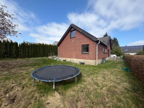 Immobilie in Dobersdorf - Einfamilienhaus mit Potenzial in idyllischer Feldrandlage! - Bild 3