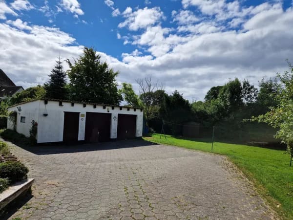 Immobilie in Bosau - Einfamilienhaus mit großem Grundstück - Bild 3