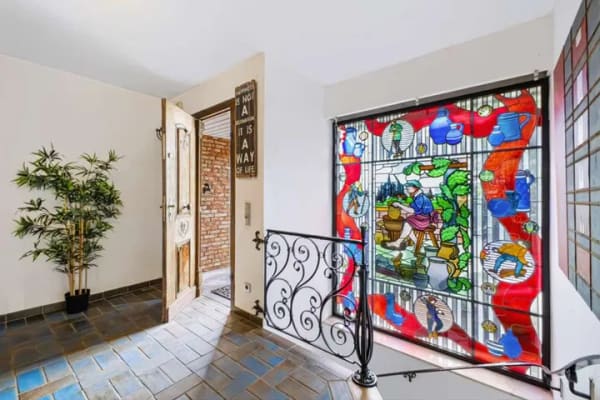 Immobilie in Frechen - Freistehendes Einfamilienhaus mit Einliegerwohnung und viel Potenzial - Bild 2
