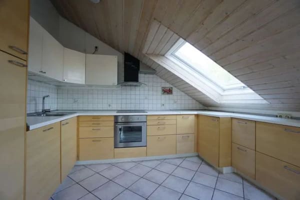 Immobilie in Wannweil - Sonnige, helle 3 Zimmer-Dachgeschoss-Eigentumswohnung mit Balkon und Tiefgaragenstellplatz - Bild 1
