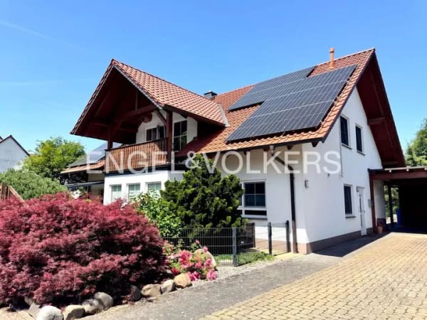 Immobilie in Wulften am Harz - Großzügiges Zweifamilienhaus mit schönem Grundstück in guter Lage von Wulften! - Bild 0